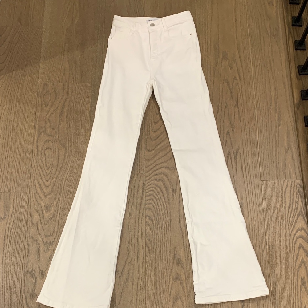 Zara Women's Cream Flare Jeans